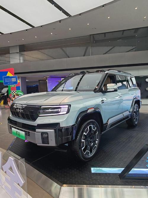 广州296比亚迪方程豹硬派越野的爆款，英菲尼迪35周年与你共成长